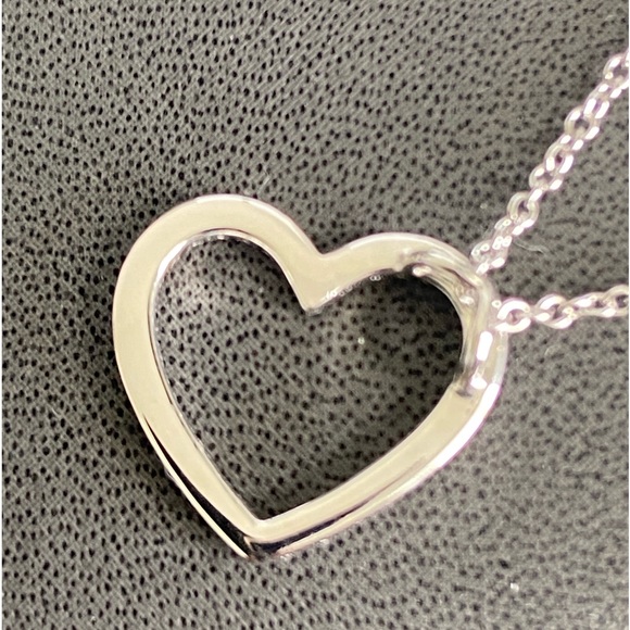 SOLD ON EBAY NEW KWIAT Solid 18kt White Gold Diamond/Ruby Heart Necklace SOLD - Picture 4 of 8